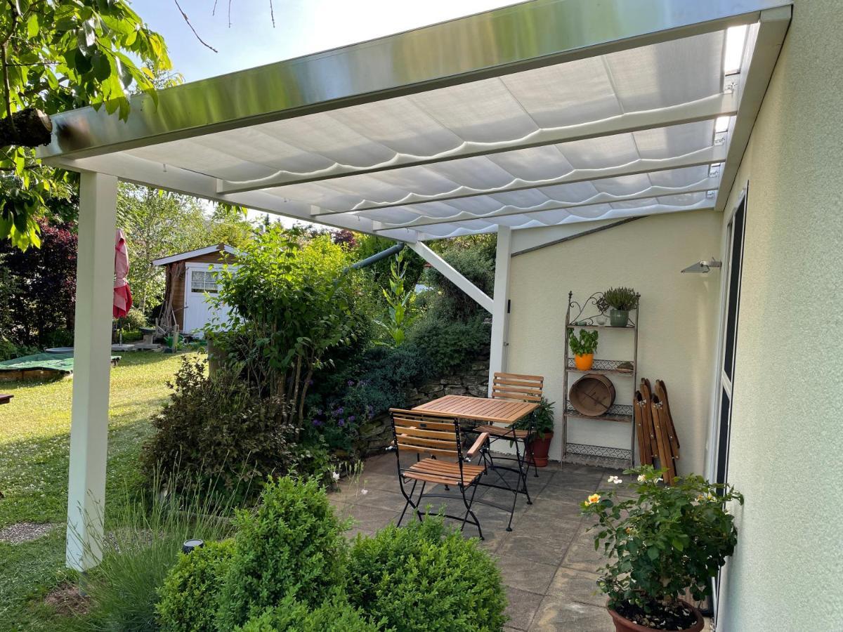 Schoene Und Helle Ferienwohnung In Pfaffenweiler 빌린겐슈베닝겐 외부 사진