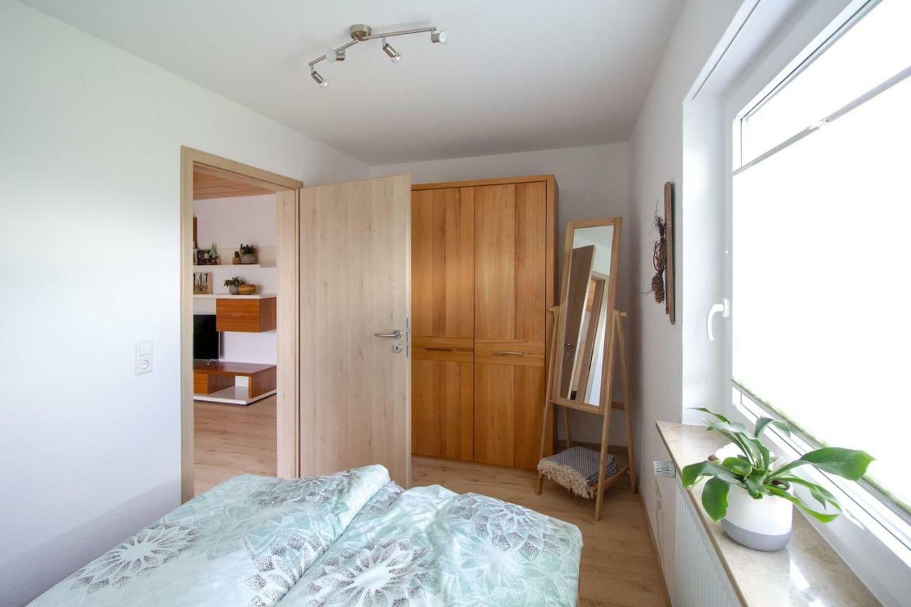 Schoene Und Helle Ferienwohnung In Pfaffenweiler 빌린겐슈베닝겐 외부 사진