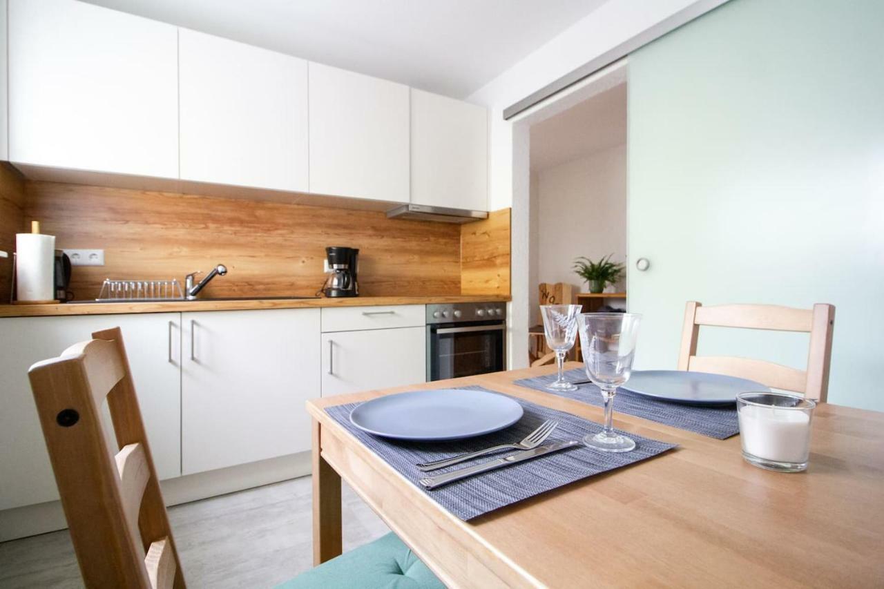 Schoene Und Helle Ferienwohnung In Pfaffenweiler 빌린겐슈베닝겐 외부 사진