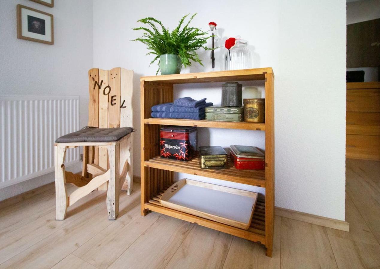 Schoene Und Helle Ferienwohnung In Pfaffenweiler 빌린겐슈베닝겐 외부 사진